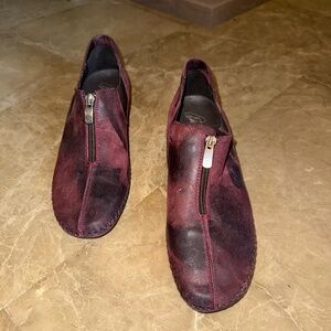 Donald J Pliner Red/Black Short Heeled Bootie Size 10
